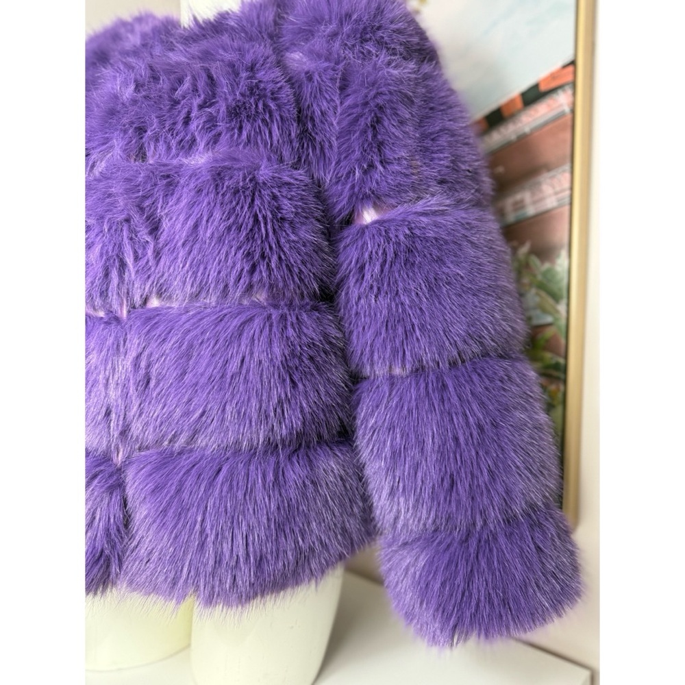 Gini London Purple Faux Fur Coat M/L Cropped Jacket Plush Tiered Lined - Picture 6 of 11